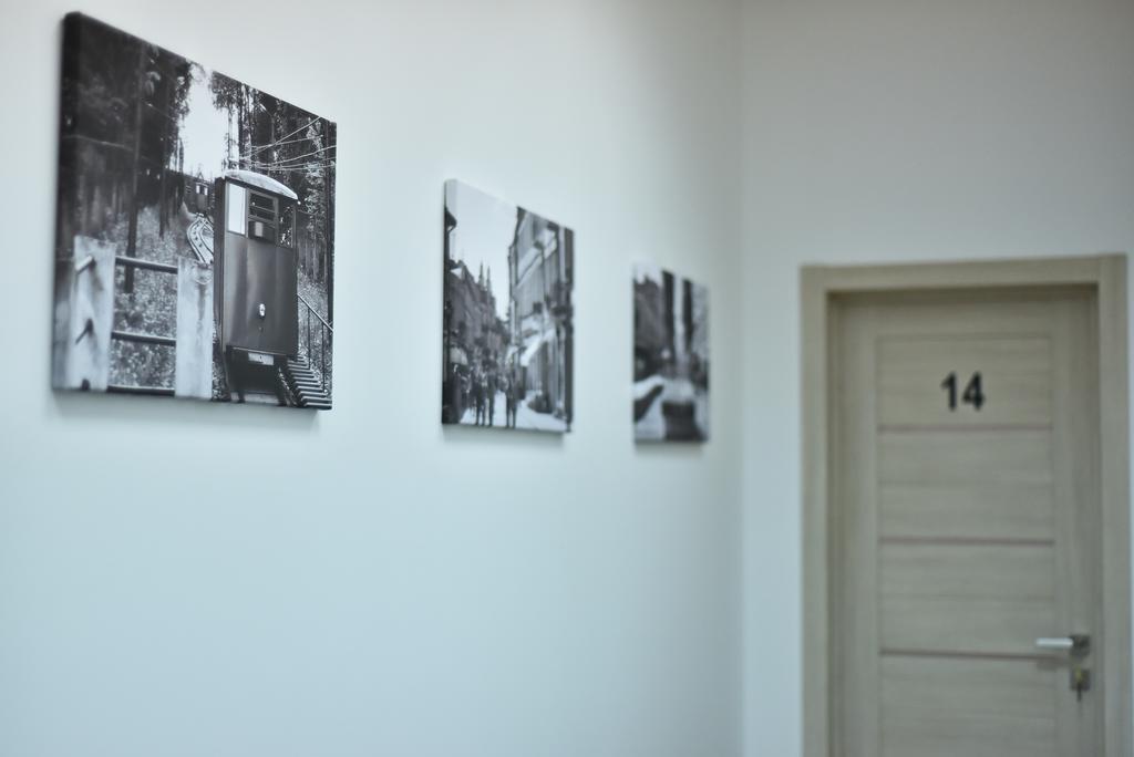 Laisves Avenue Hostel "Easy Kaunas" Luaran gambar